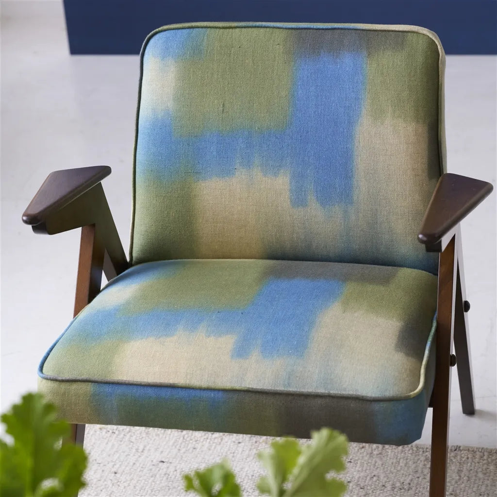 fauteuil en tissu lin Carrés Ombrés Designers Guild coloris moss