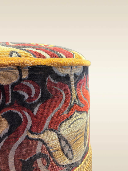 Détail Pouf tissu Casal franges Houlès Chenille PIDF
