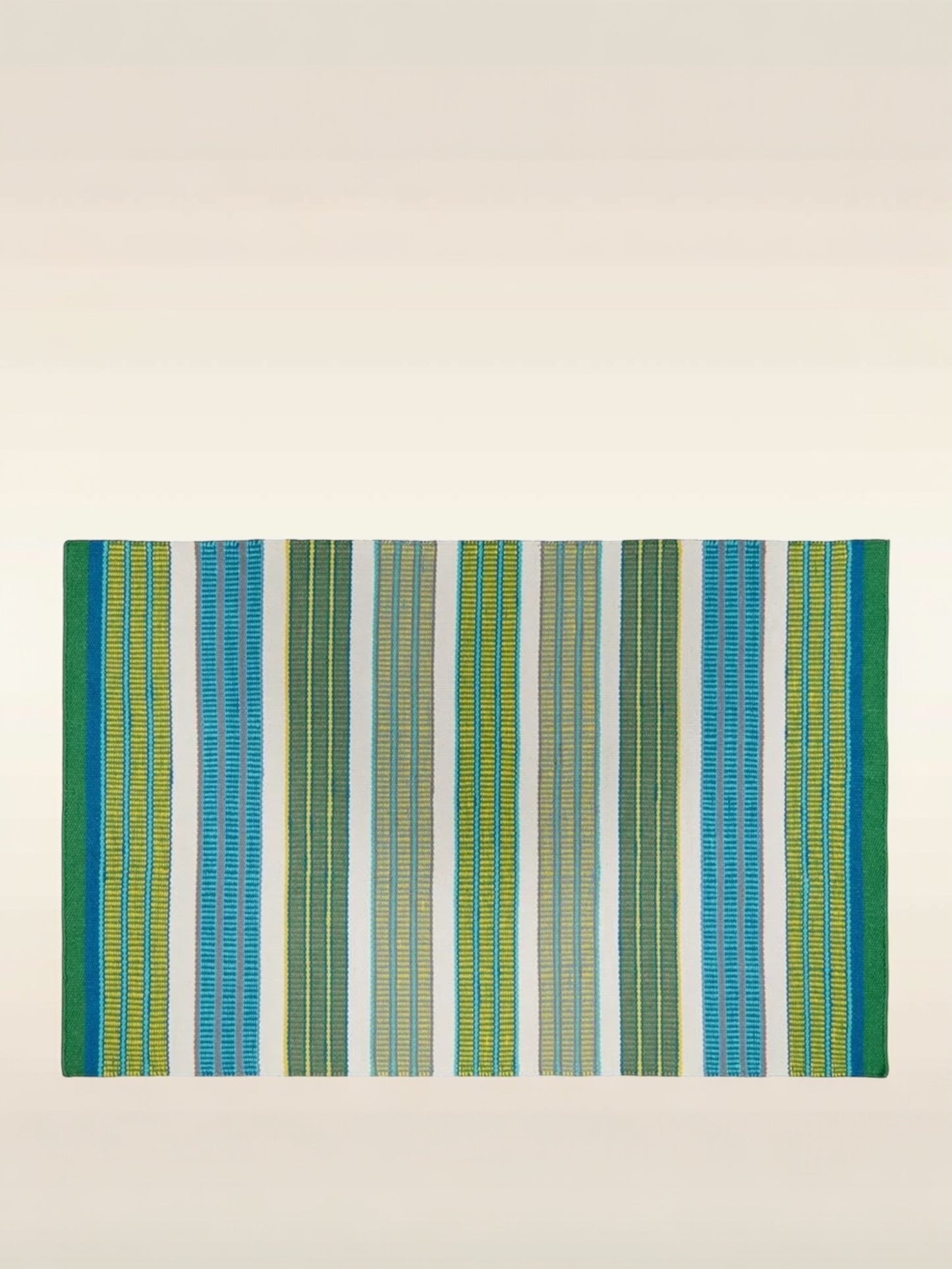 tapis outdoor Mahakam Designers Guild motif rayures graphiques cobalt