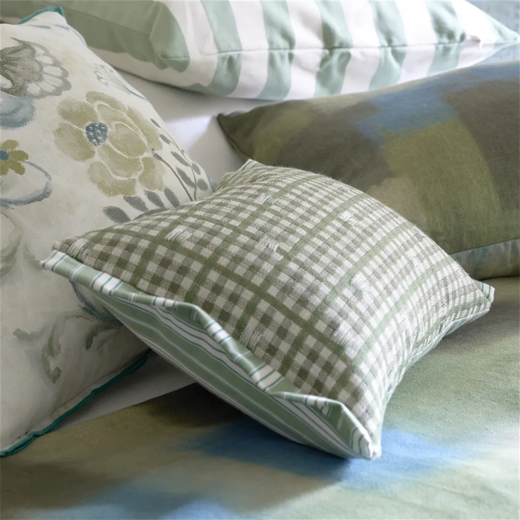 Mise en scène Coussin rectangulaire Toile Vichy vert émeraude Designers Guild avec fils tirés artisanaux