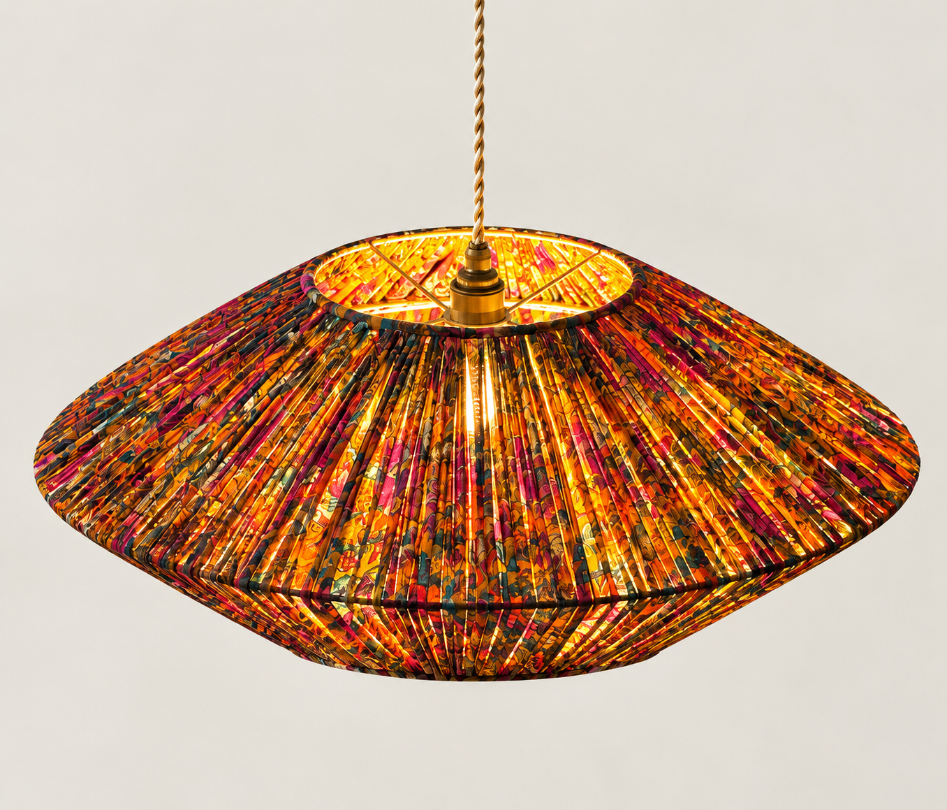 Vue Suspension plissée Ziggy soie vintage fait main Atelier Anne Lavit Lyon